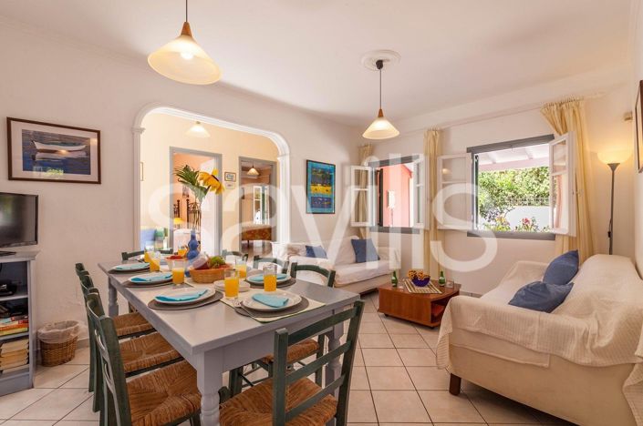 Image No.4-4 Bed Villa for sale