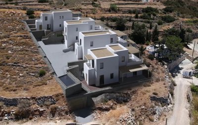 1 - Paros, House