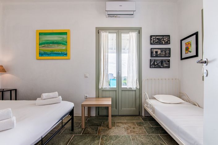 Image No.10-4 Bed House for sale