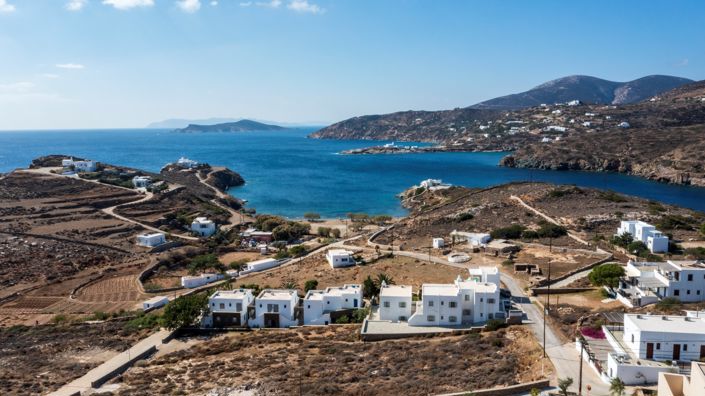 Image No.6-4 Bed House for sale