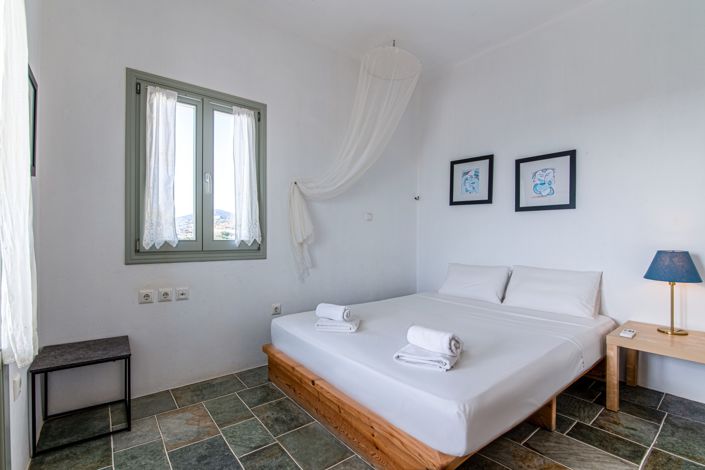 Image No.9-4 Bed House for sale