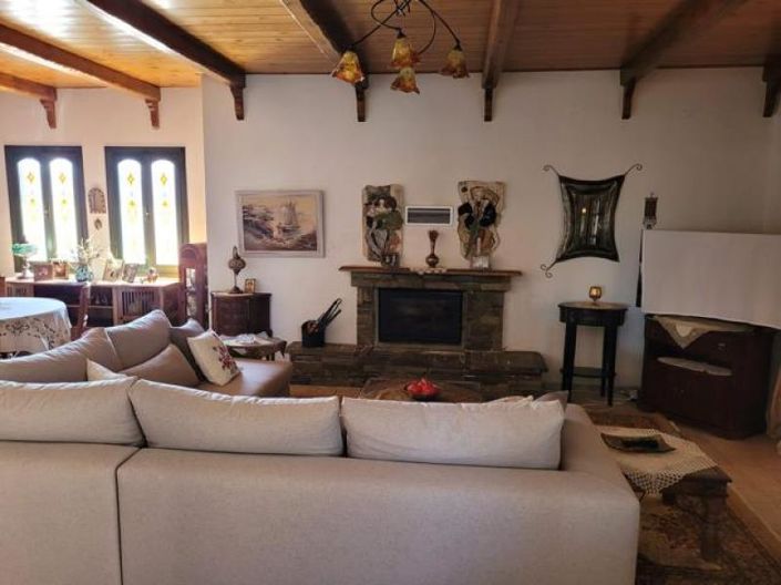 Image No.3-3 Bed House for sale