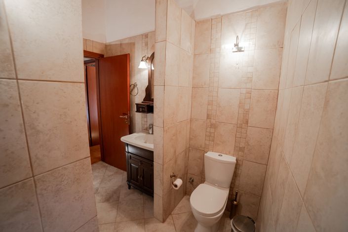 Image No.15-2 Bed Villa for sale