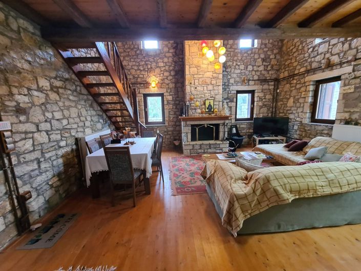 Image No.9-2 Bed Villa for sale