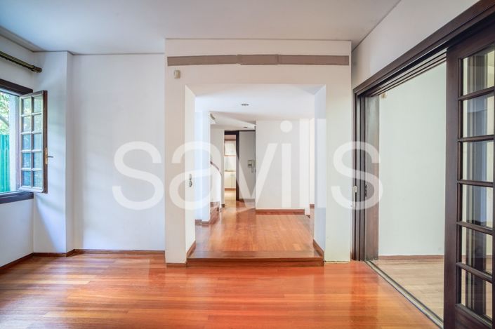 Image No.5-House for sale