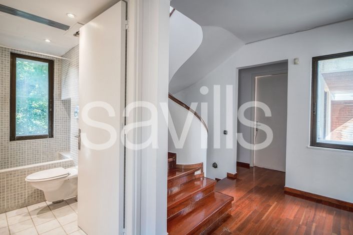 Image No.8-House for sale