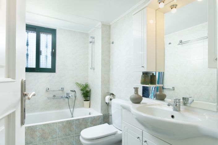 Image No.9-3 Bed House for sale