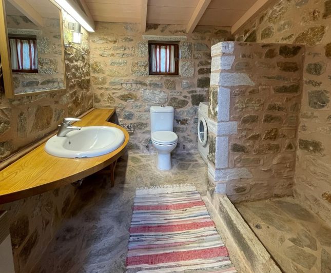 Image No.19-3 Bed Villa for sale