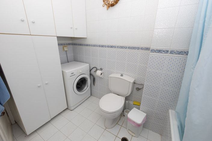 Image No.14-House for sale