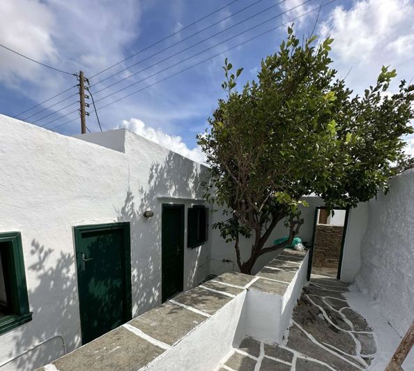 Image No.1-Maison de 3 chambres à vendre à Sifnos