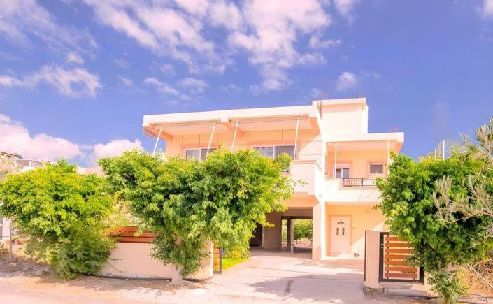 Image No.1-3 Bed House for sale