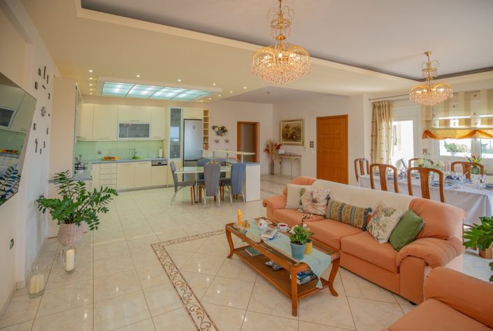 Image No.5-House for sale