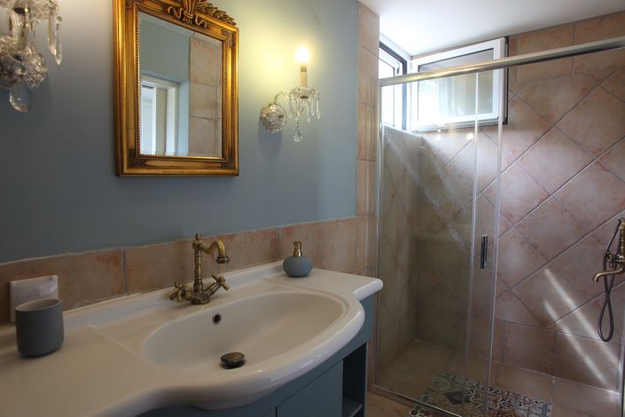 Image No.14-House for sale