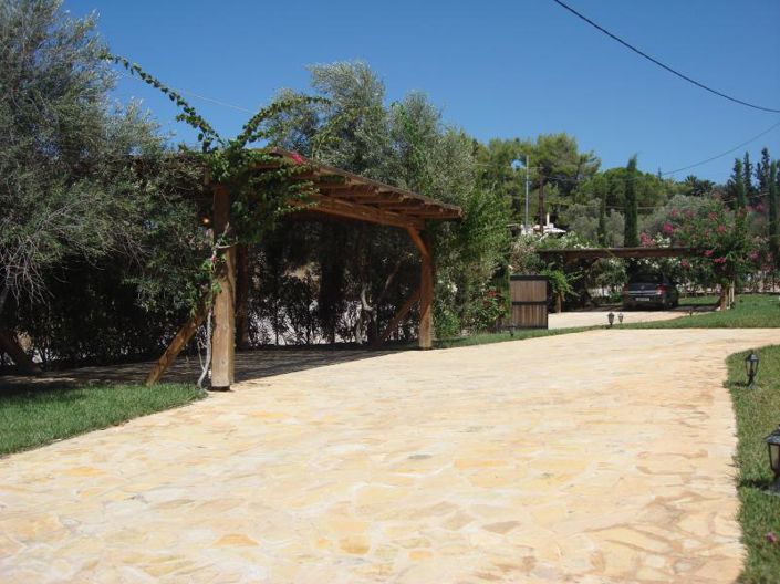 Image No.5-Villa for sale