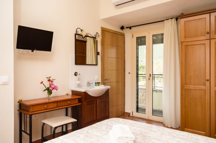 Image No.10-Villa for sale