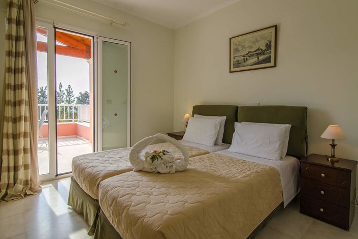 Image No.5-Villa for sale