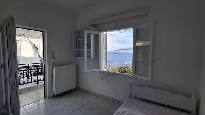 Image No.6-House for sale