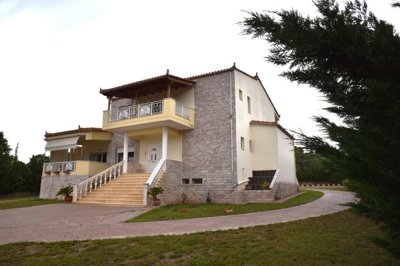 1 - Eretria, House