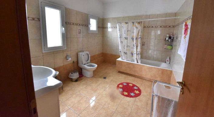 Image No.13-Maison à vendre à Eretria