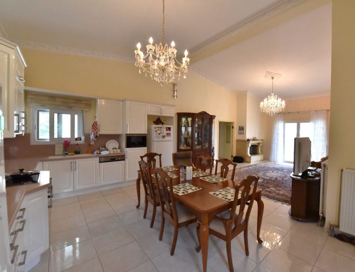 Image No.7-Maison à vendre à Eretria