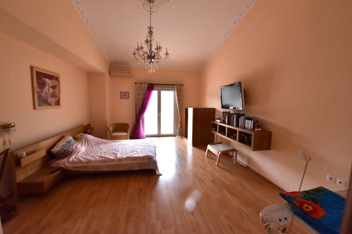 Image No.8-Maison à vendre à Eretria