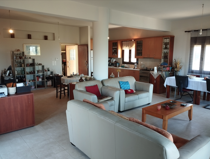 Image No.4-House for sale