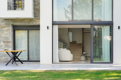 Outdoor Areas (47)