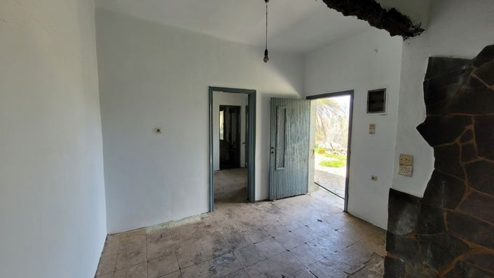 Image No.3-1 Bed House for sale