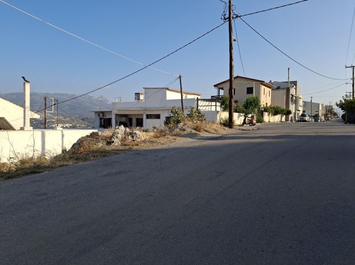 Image No.3-4 Bed Plot for sale