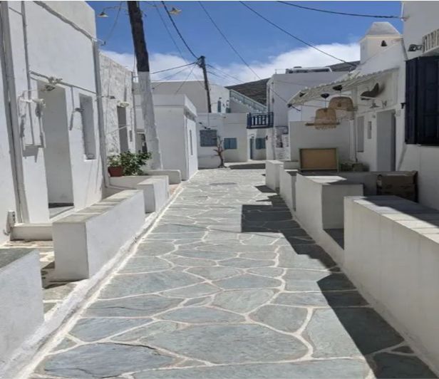 Image No.11-2 Bed House for sale