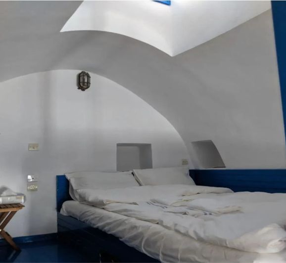 Image No.6-2 Bed House for sale