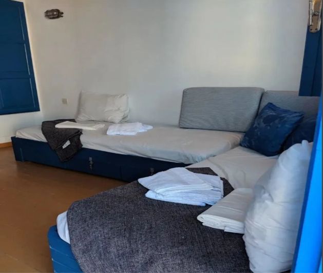 Image No.8-2 Bed House for sale