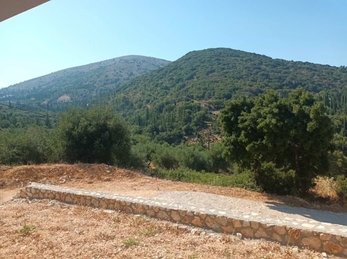 Image No.16-4 Bed House for sale