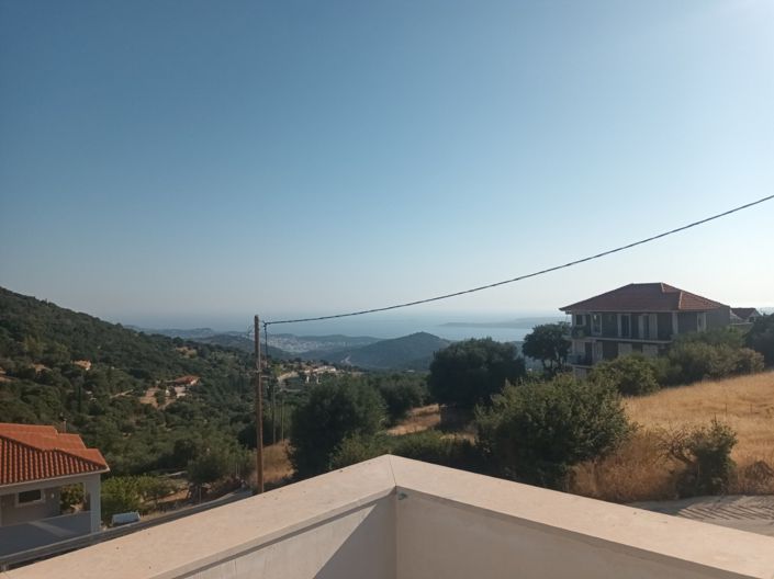 Image No.18-4 Bed House for sale