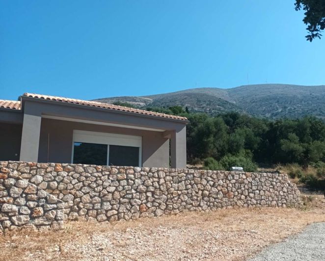 Image No.4-4 Bed House for sale