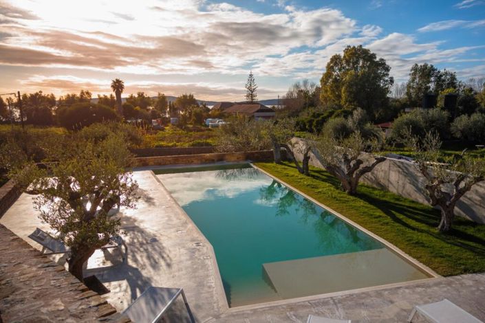 Image No.2-Villa for sale