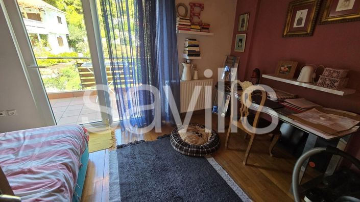 Image No.11-3 Bed Apartment for sale