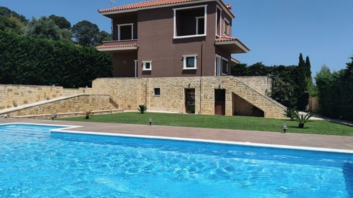 Image No.3-4 Bed House for sale