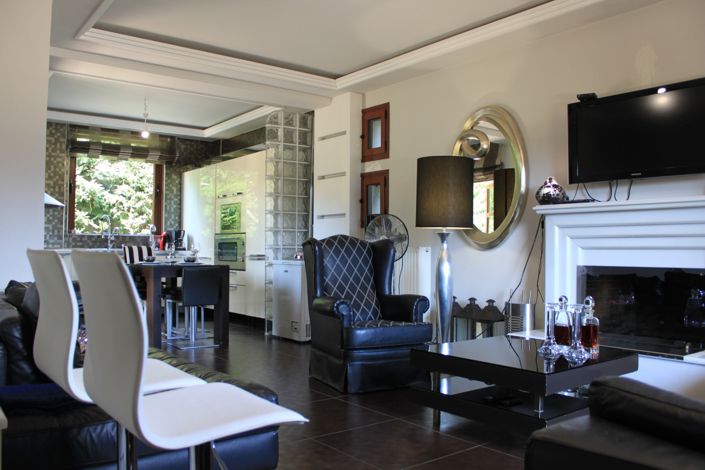 Image No.4-4 Bed House for sale