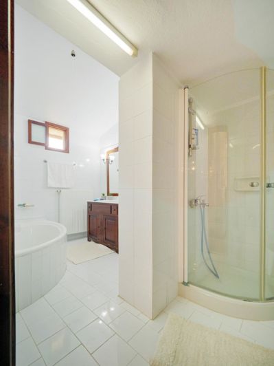 Image No.6-House for sale