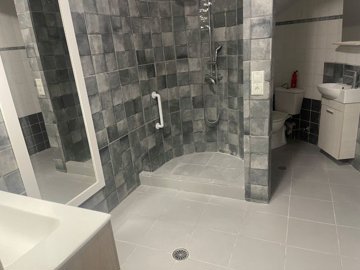 14 Semi Basement 2 Bath