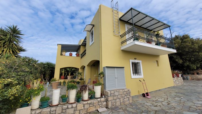 Image No.3-3 Bed House for sale