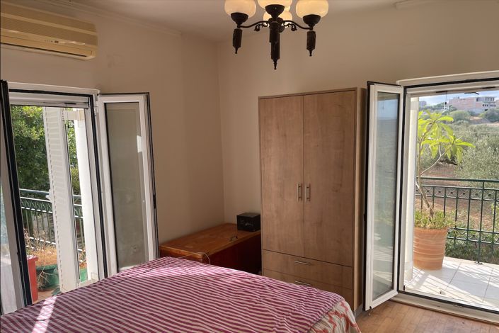 Image No.7-3 Bed House for sale