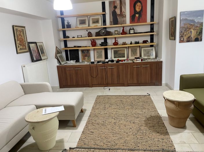 Image No.8-4 Bed House for sale