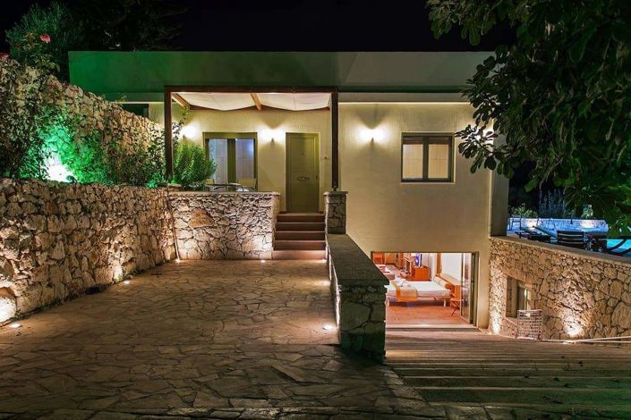 Image No.17-3 Bed Villa for sale