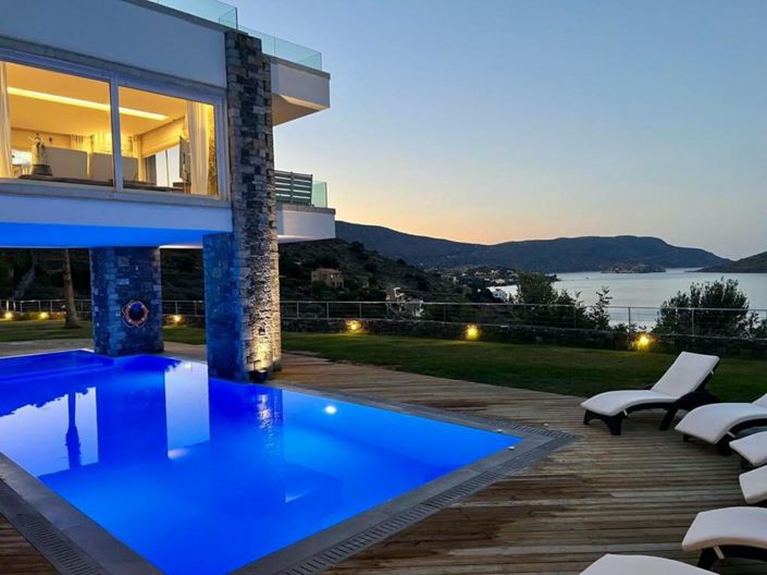 Image No.2-Villa for sale