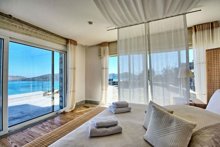 Image No.5-Villa for sale