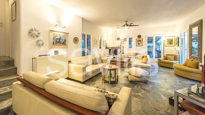 Image No.6-7 Bed Villa for sale