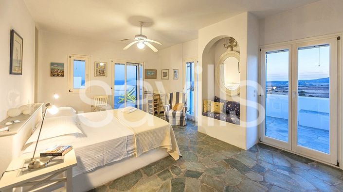 Image No.8-7 Bed Villa for sale