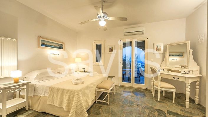 Image No.9-7 Bed Villa for sale